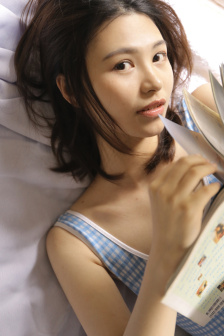 蜉蝣冷山就木